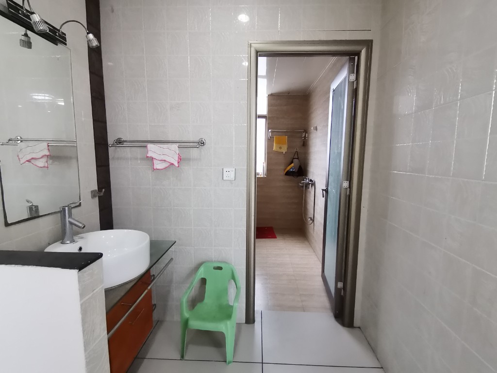 锦吉家园 4室2厅2卫 92.0万 锦吉家园 4室2厅2卫 92.0万客厅