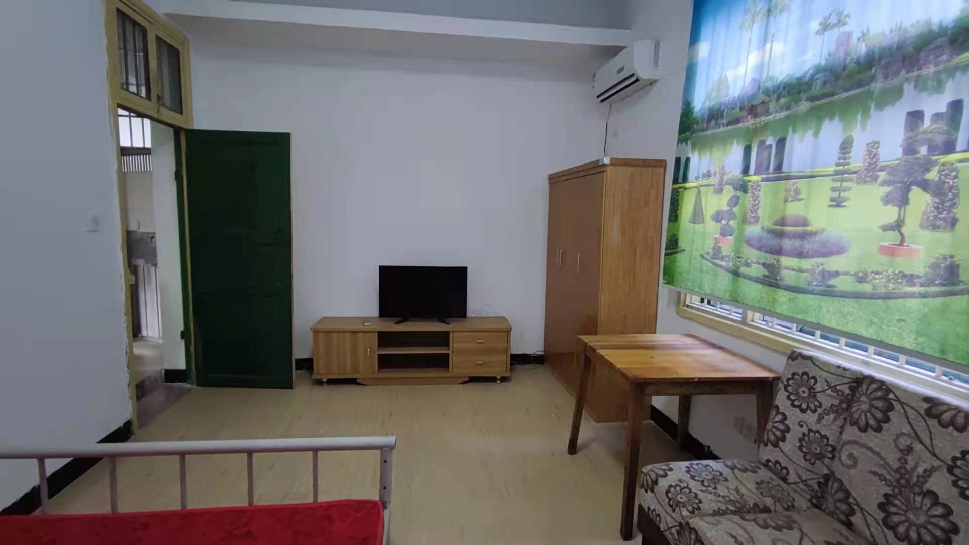 龙头铺镇双丰村 2室1厅1卫 900.0元/月 龙头铺镇双丰村 2室1厅1卫 900.0元/月室内图