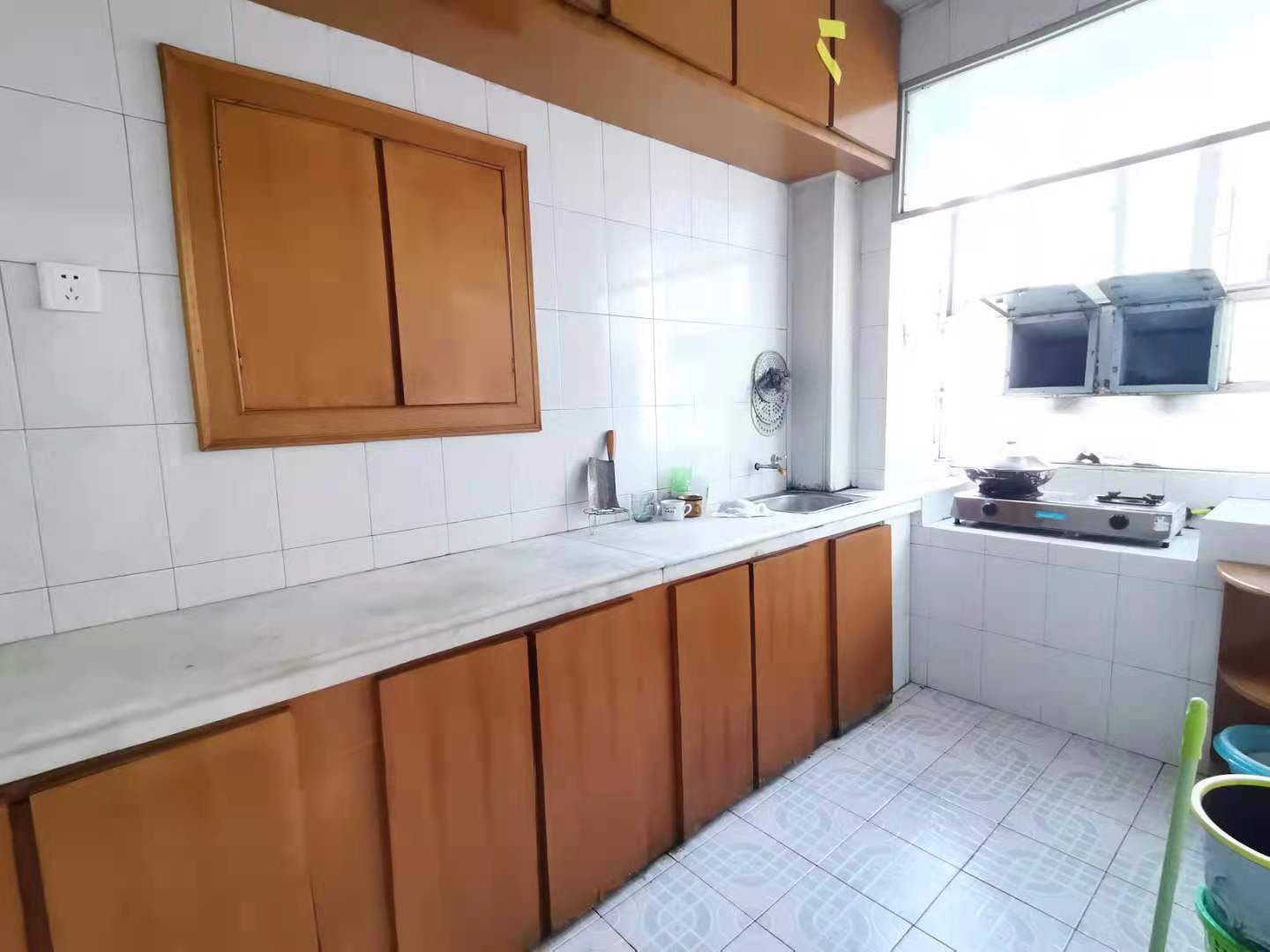 北山一村 2室2厅1卫 1300.0元/月 北山一村 2室2厅1卫 1300.0元/月室内图