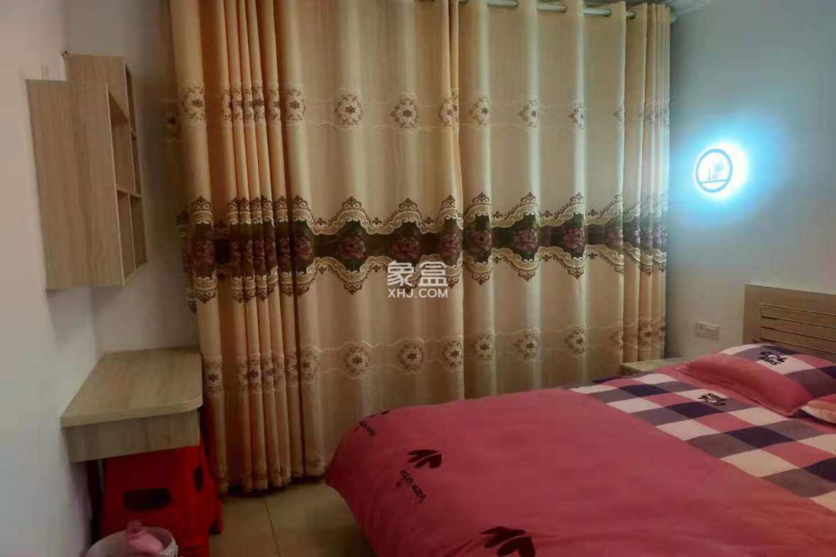 东方豪苑  3室2厅2卫    1800.0元/月 东方豪苑  3室2厅2卫    1800.0元/月室内图