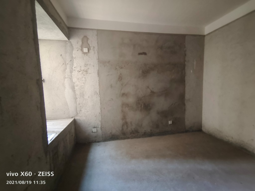 新桂广场 2室2厅1卫 53.8万 新桂广场 2室2厅1卫 53.8万客厅