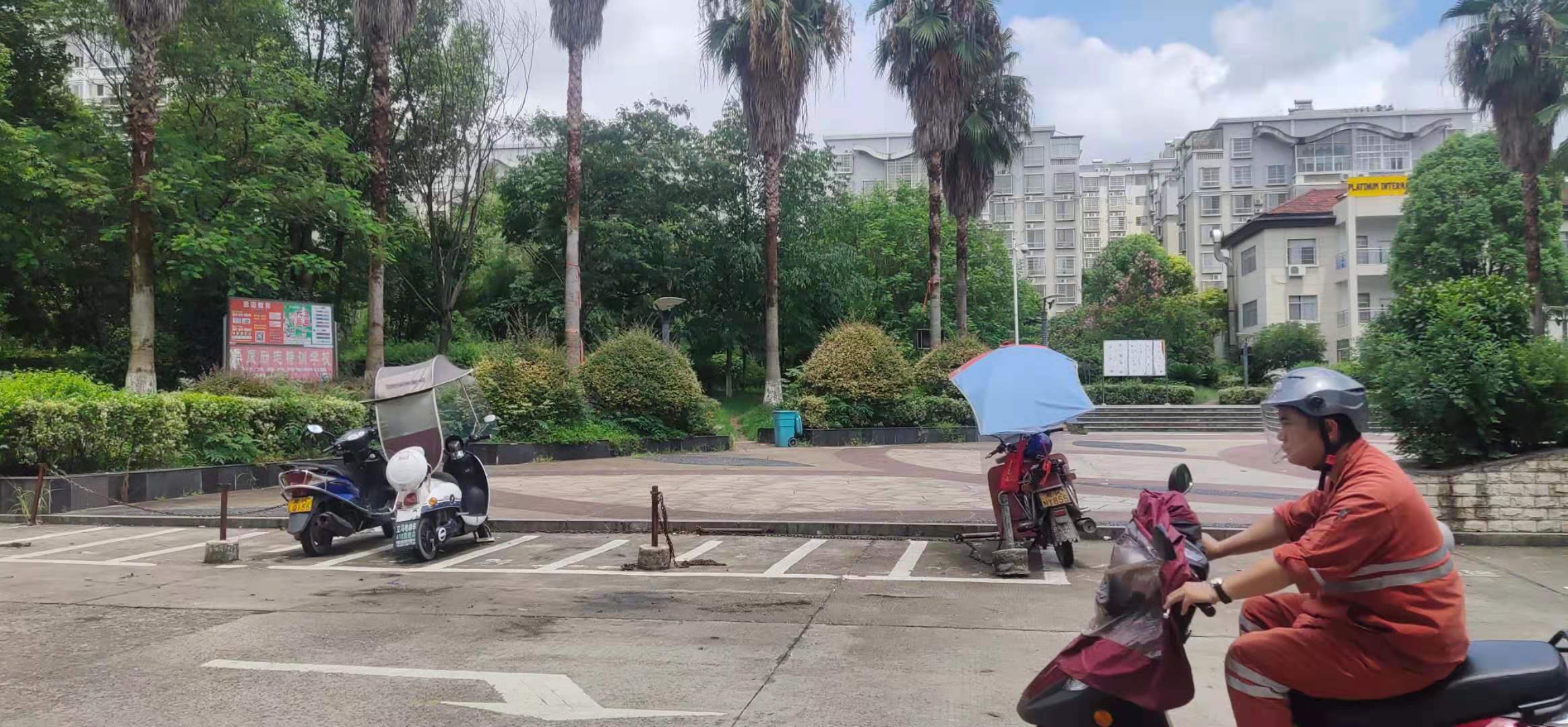 铂金玫瑰园  3室2厅2卫   40.00万小区图