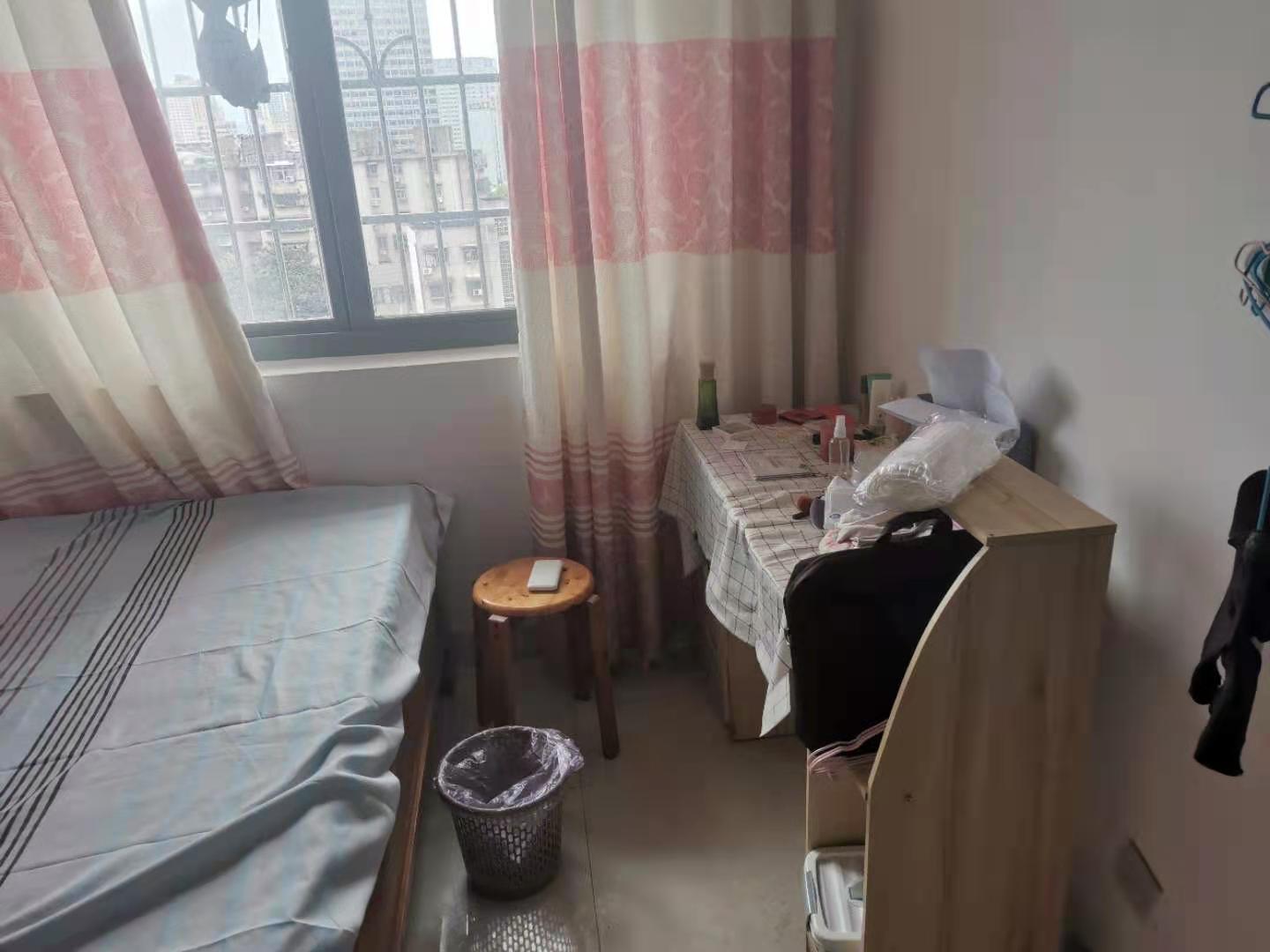 丰园大厦 1室1厅1卫 1200.00元/月 丰园大厦 1室1厅1卫 1200.00元/月室内图