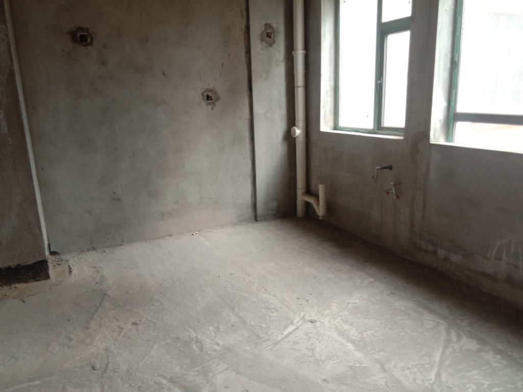 诚信广场  3室2厅1卫    77.8万 诚信广场  3室2厅1卫    77.8万厨房