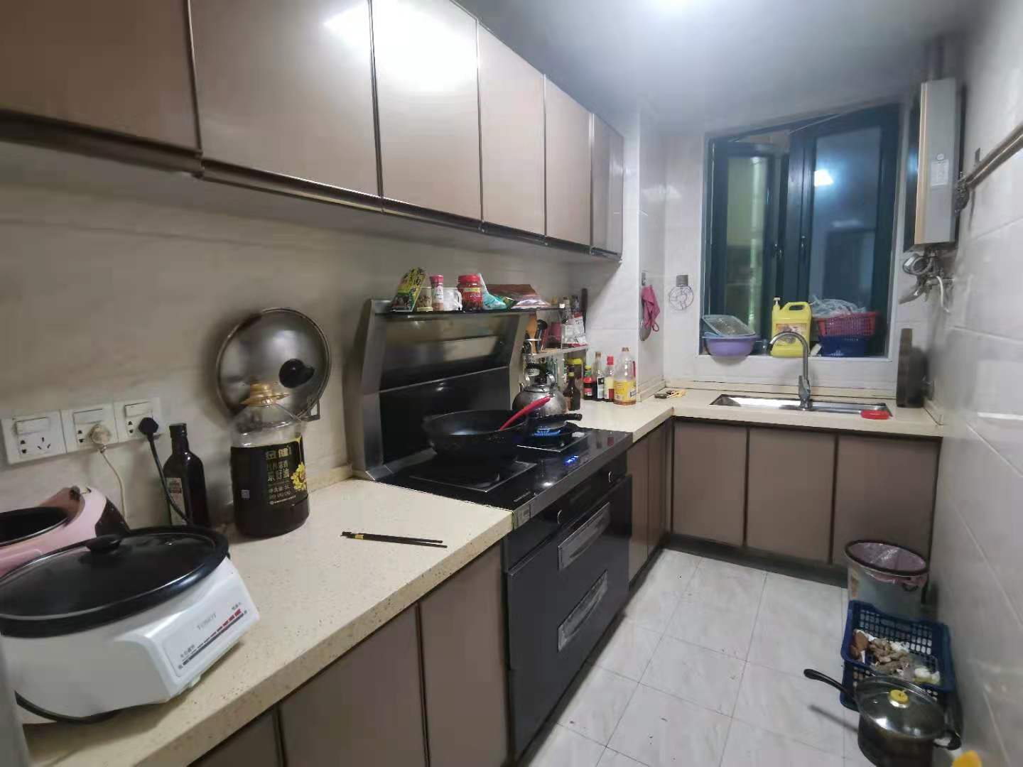 恒大绿洲  5室2厅2卫    3800.0元/月室内图