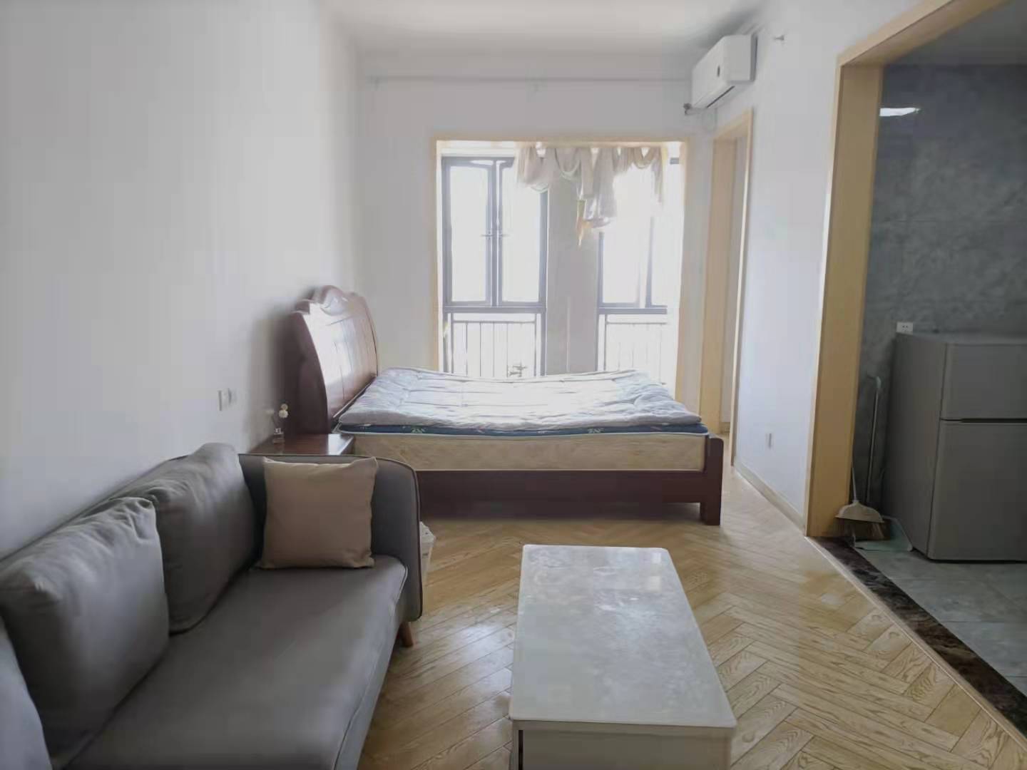 城市时光  1室1厅1卫   1500.00元/月室内图