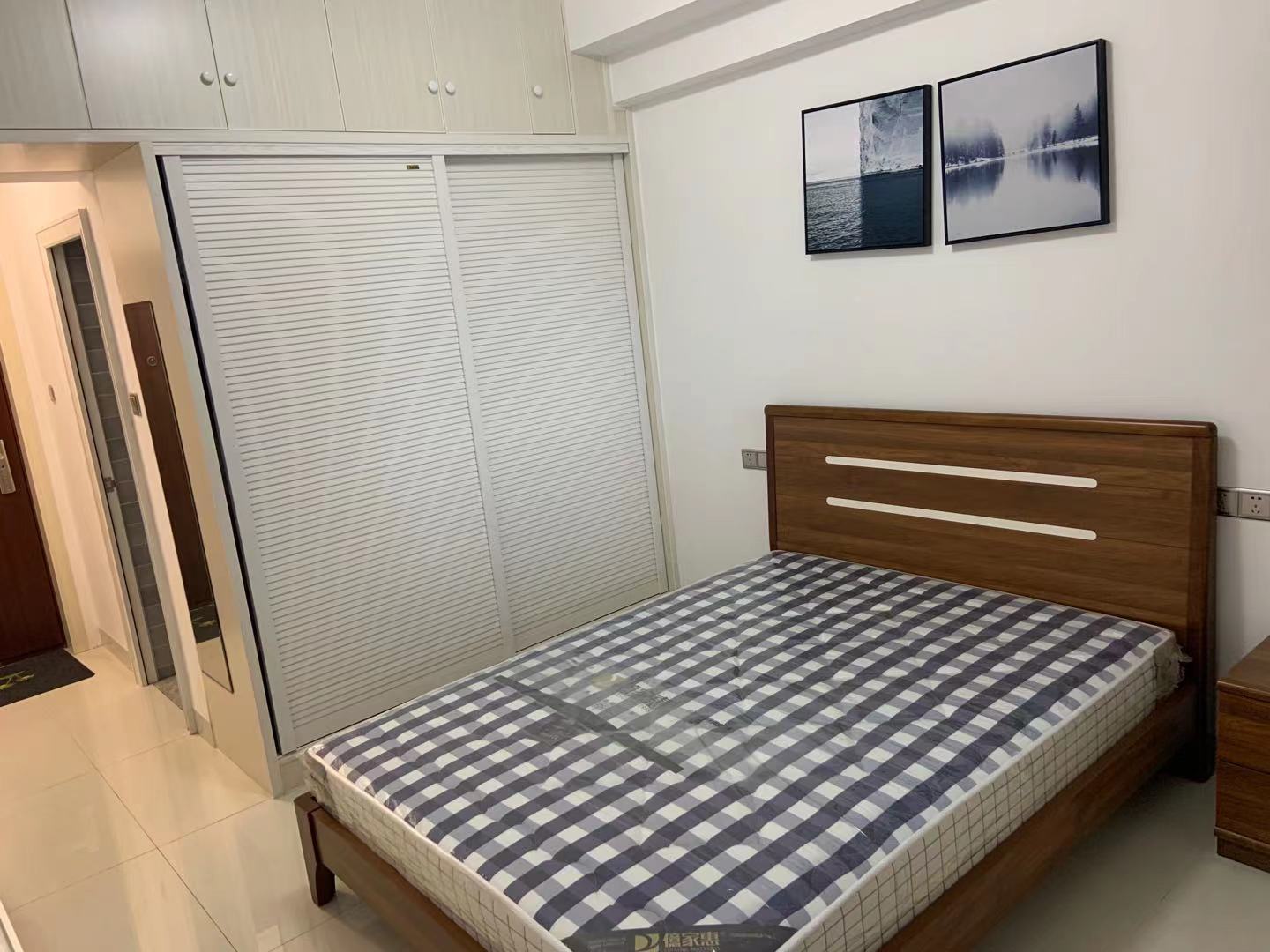 中建御山和苑 1室1厅1卫 29.5万 中建御山和苑 1室1厅1卫 29.5万客厅