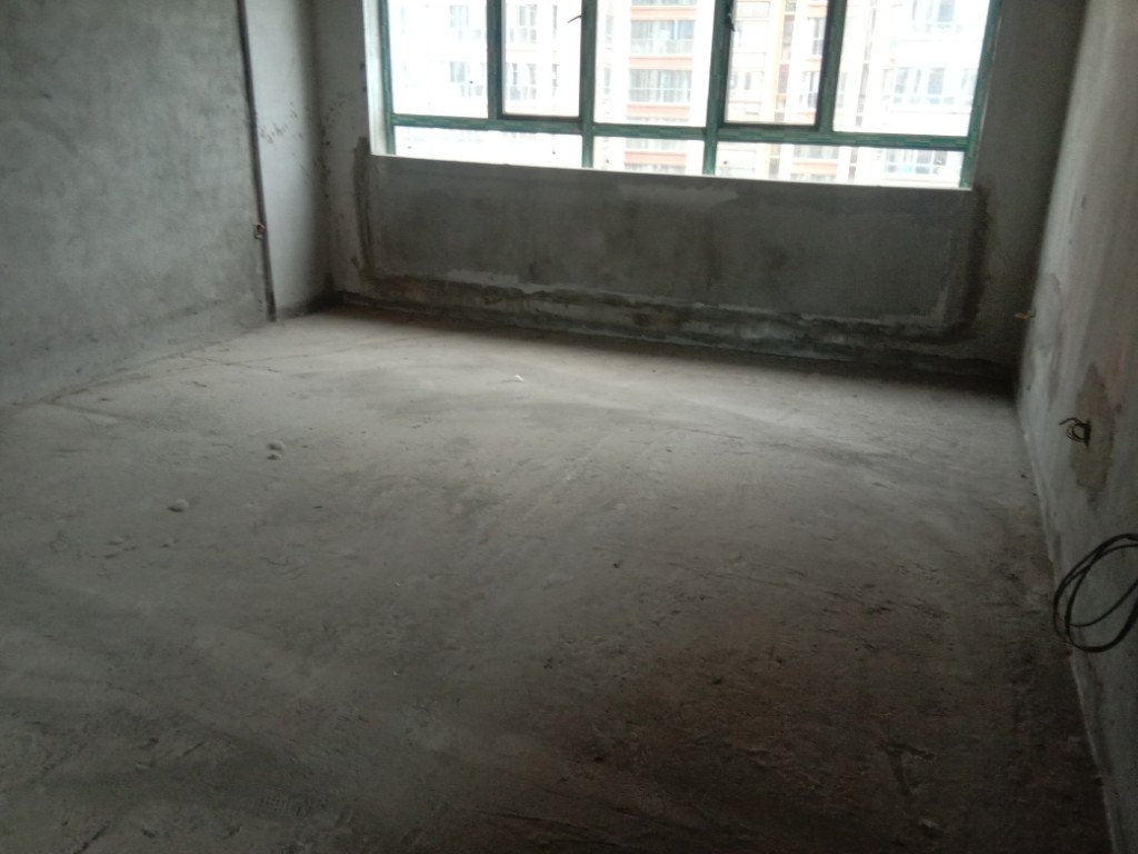 诚信广场  3室2厅1卫    77.8万 诚信广场  3室2厅1卫    77.8万客厅