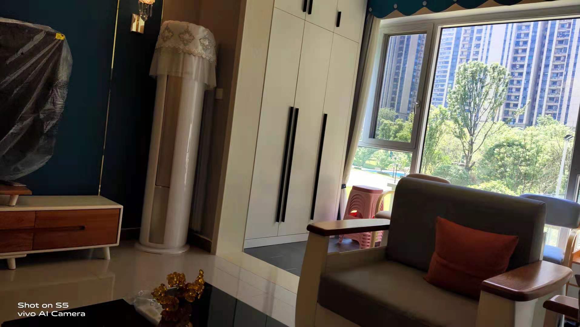 恒大华府 3室2厅2卫 103.0万 恒大华府 3室2厅2卫 103.0万客厅