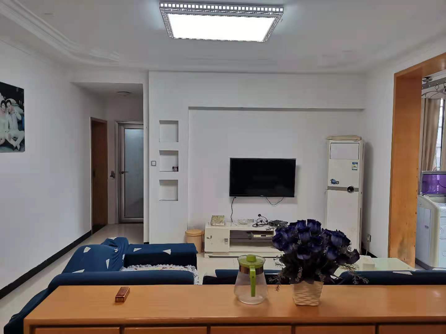 时代华府  2室2厅1卫    1600.0元/月 时代华府  2室2厅1卫    1600.0元/月室内图