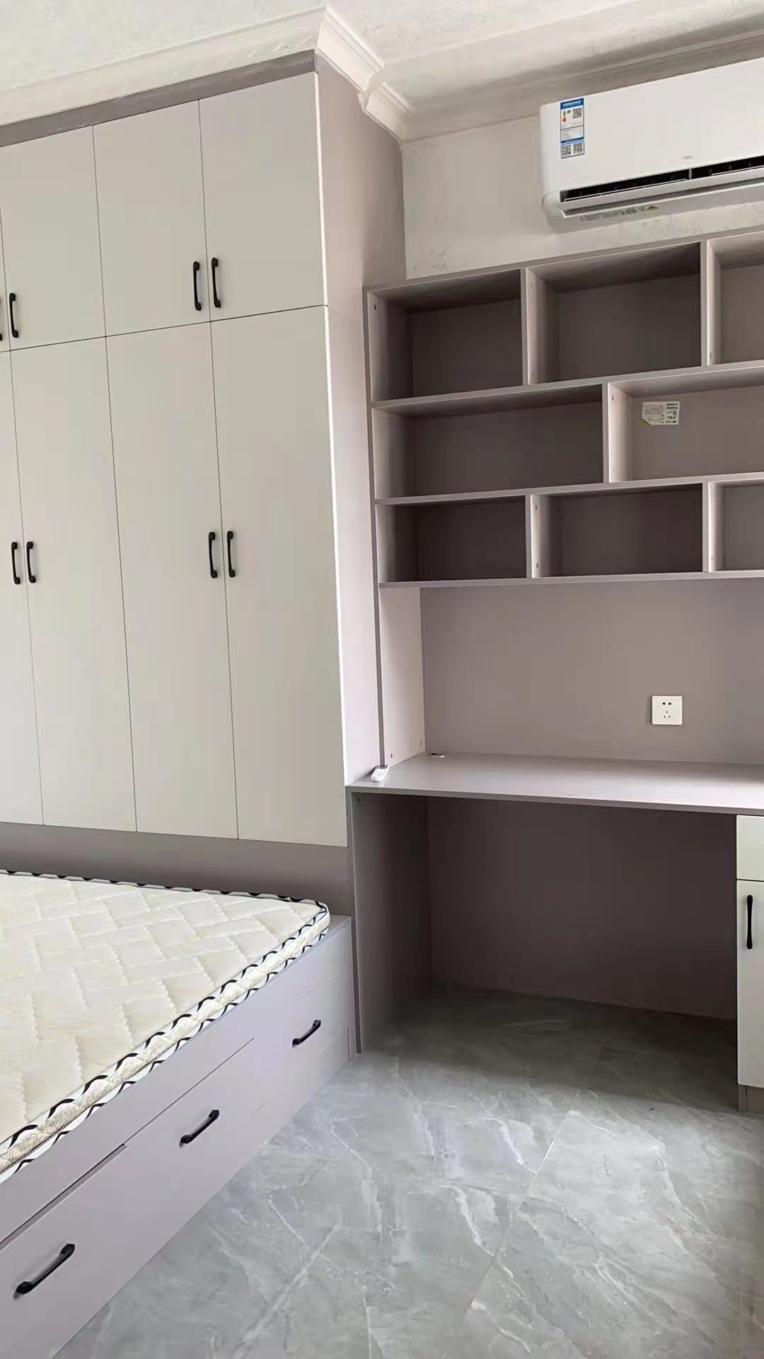 南湖春天  2室1厅1卫   2300.00元/月室内图
