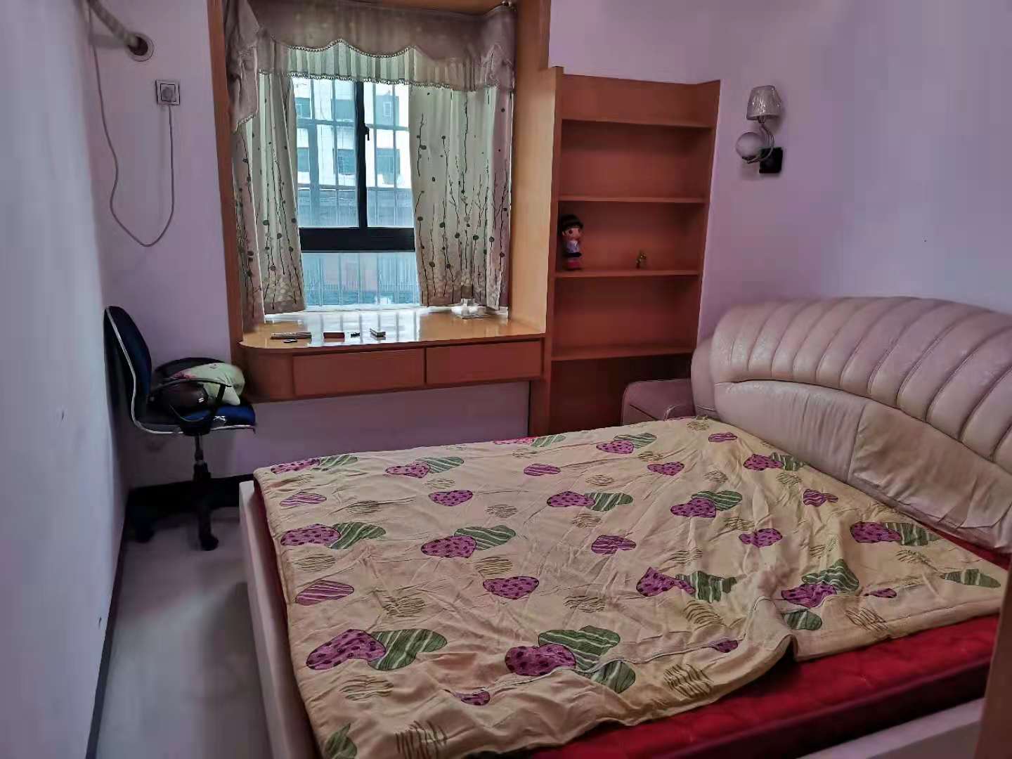 时代华府  2室2厅1卫    1600.0元/月 时代华府  2室2厅1卫    1600.0元/月室内图