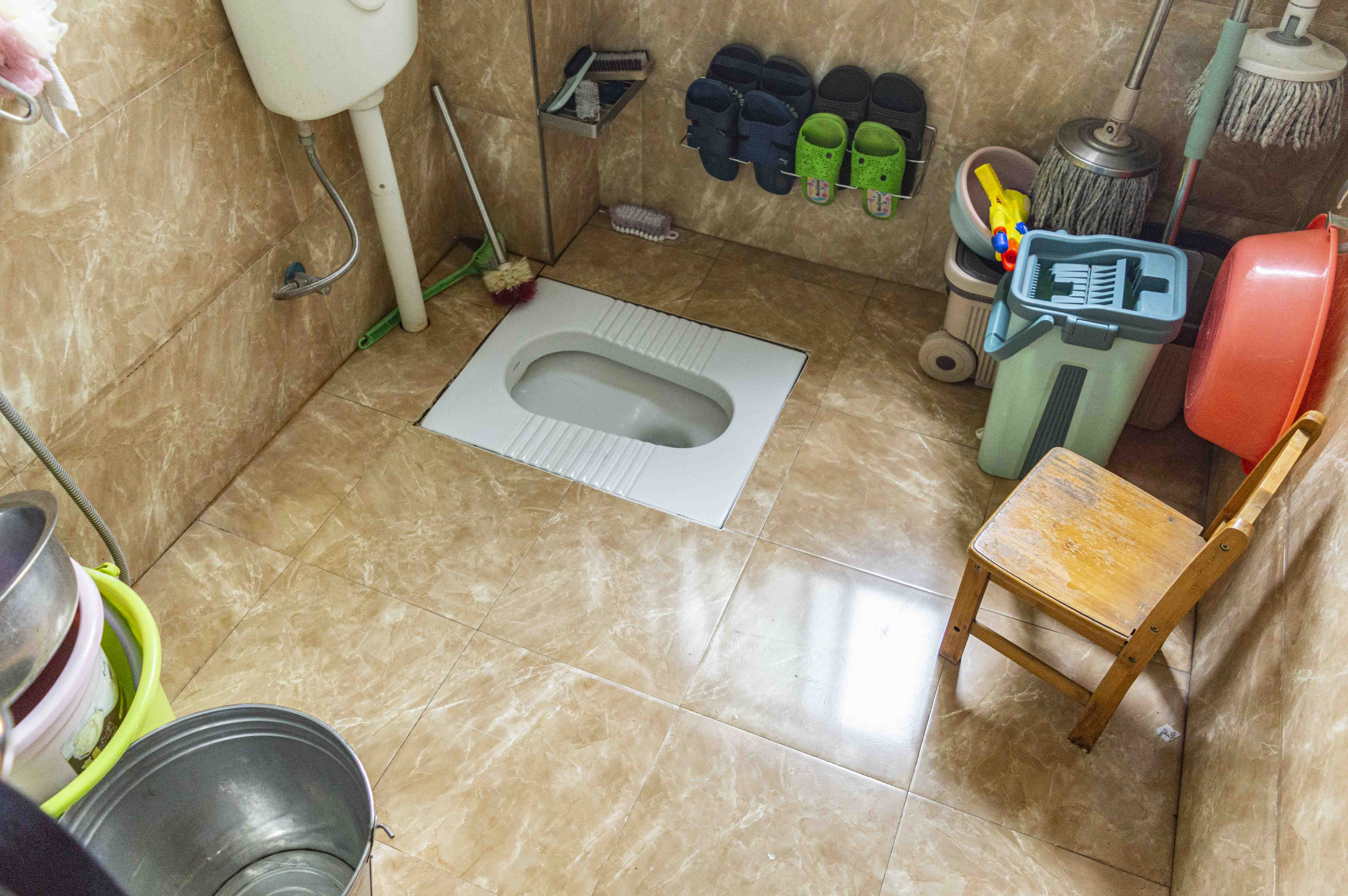 中天国际花园  3室2厅2卫    85.8万 中天国际花园  3室2厅2卫    85.8万客厅