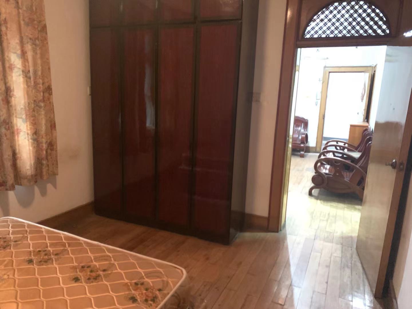 物资厅宿舍（五一大道）  3室2厅1卫    2700.0元/月室内图