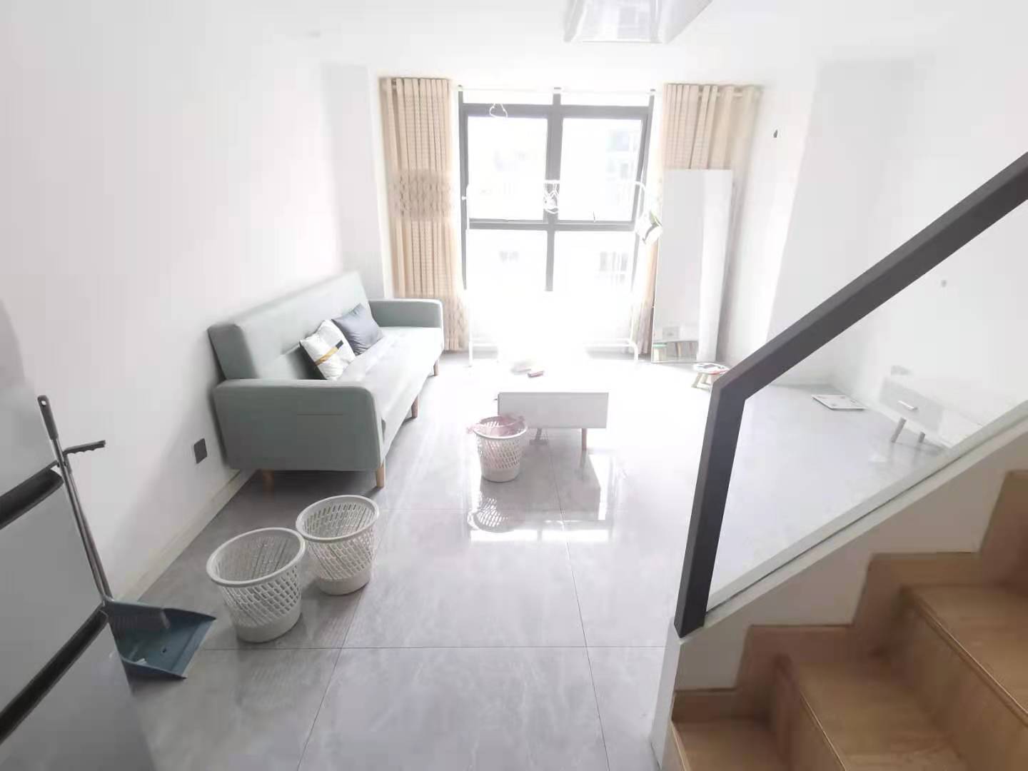 桃花缘 2室1厅1卫 1600.0元/月 桃花缘 2室1厅1卫 1600.0元/月室内图