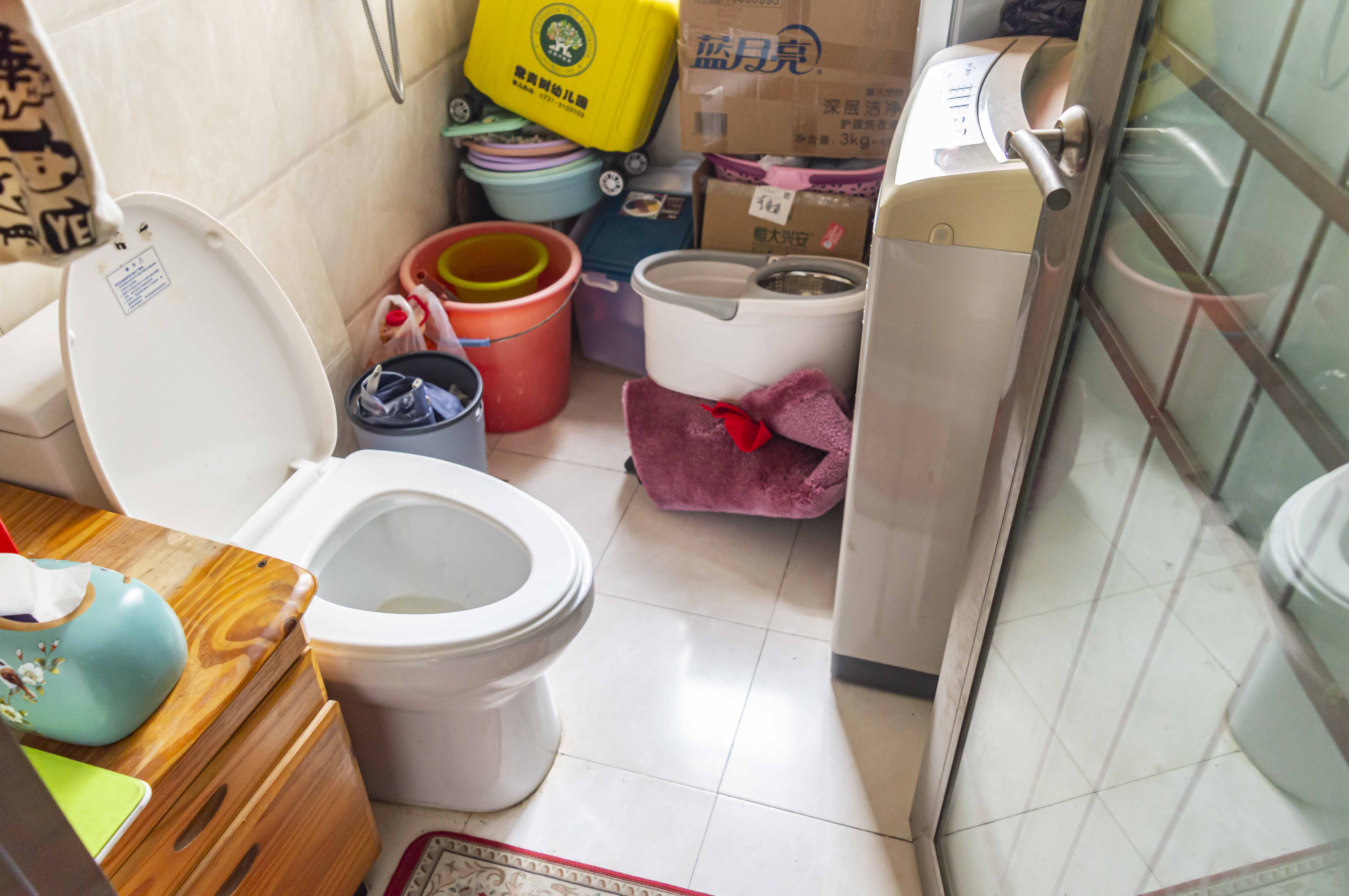 中天国际花园  3室2厅2卫    85.8万 中天国际花园  3室2厅2卫    85.8万客厅