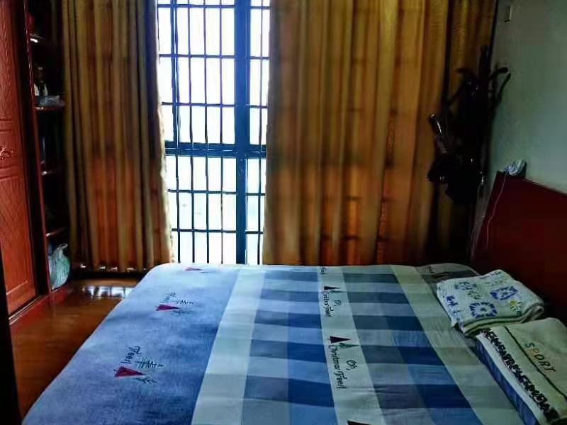 新都汇 1室1厅1卫 1380.0元/月 新都汇 1室1厅1卫 1380.0元/月室内图