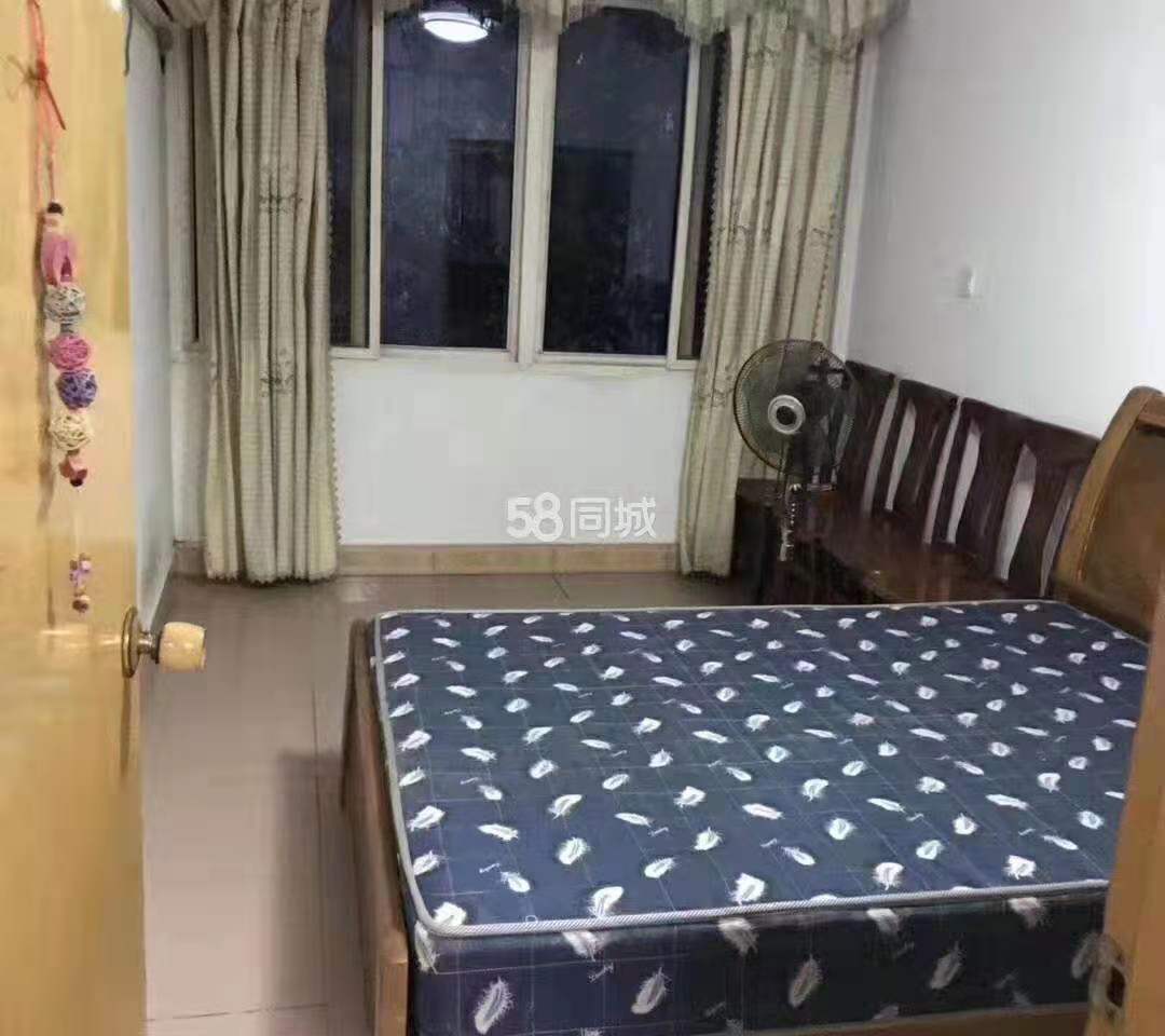 人民中路  2室1厅1卫   1100.00元/月室内图