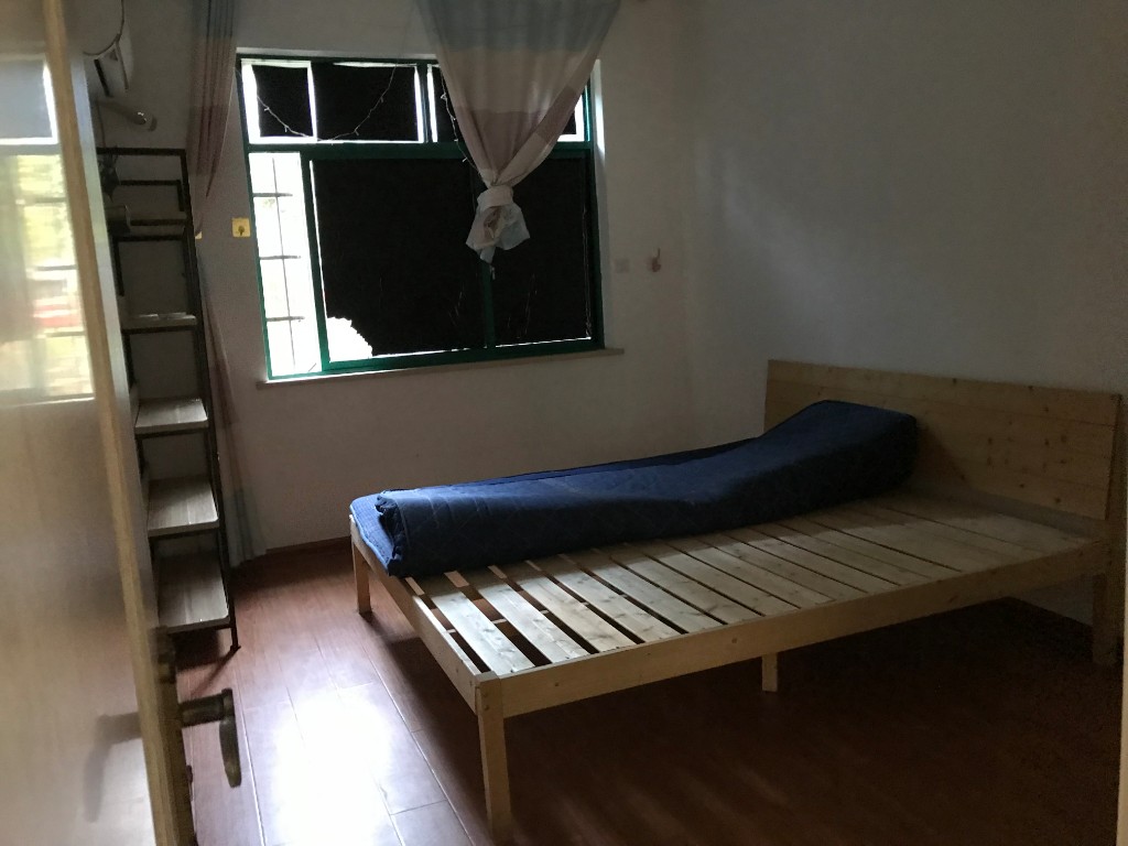 家和兴苑 3室2厅2卫 2200.0元/月 家和兴苑 3室2厅2卫 2200.0元/月室内图