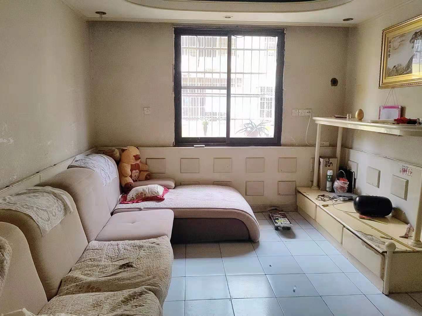 金花苑小区 3室2厅1卫 800.0元/月 金花苑小区 3室2厅1卫 800.0元/月室内图