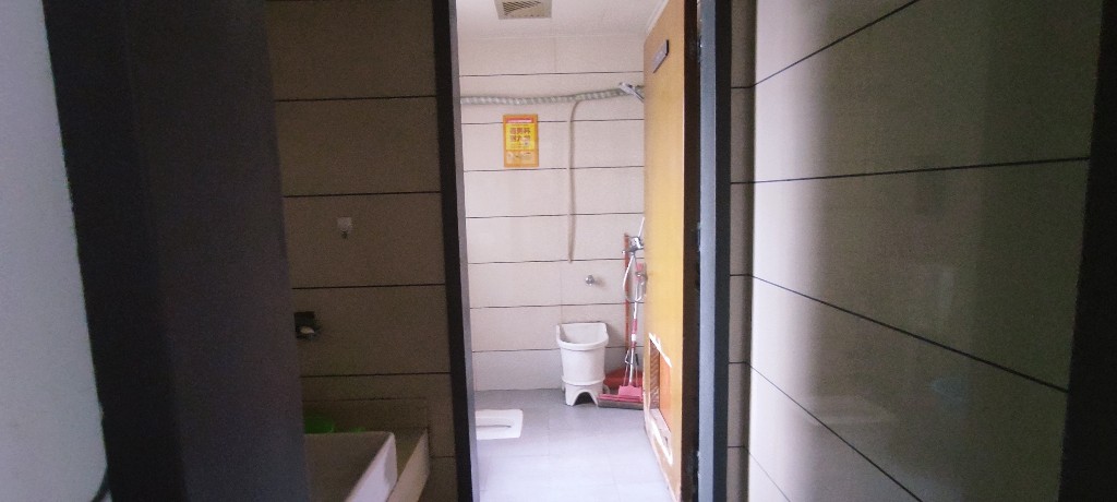 亚泰时代广场 4室3厅1卫 3800.0元/月 亚泰时代广场 4室3厅1卫 3800.0元/月室内图