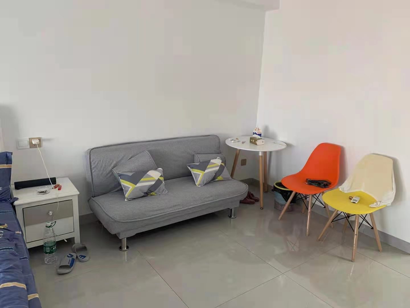 雄森国际  1室1厅1卫    1600.0元/月 雄森国际  1室1厅1卫    1600.0元/月