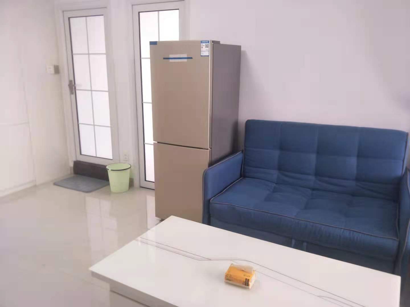 云顶上品  1室1厅1卫   30.80万客厅