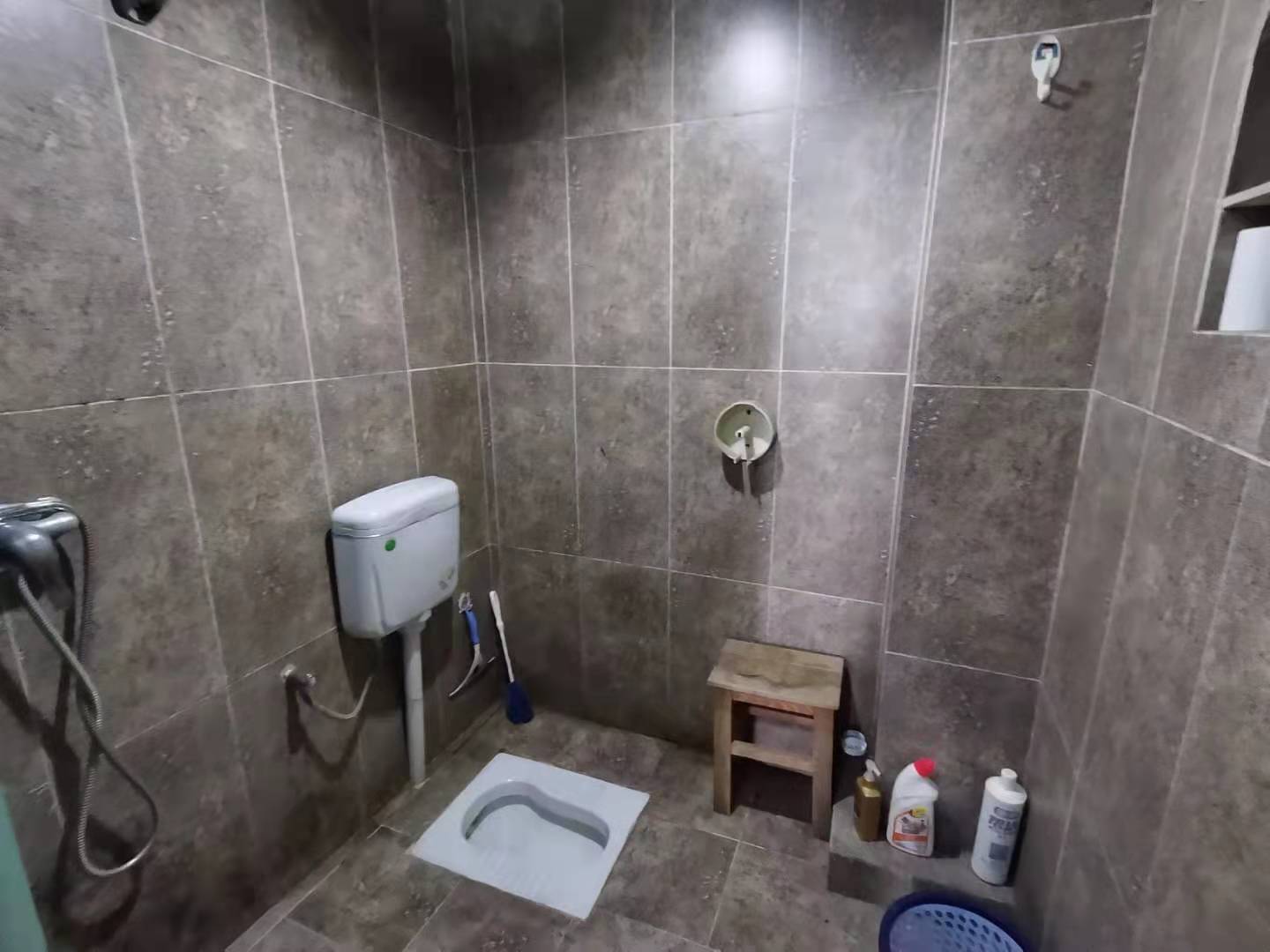 城南雅苑 2室1厅1卫 1600.0元/月 城南雅苑 2室1厅1卫 1600.0元/月室内图