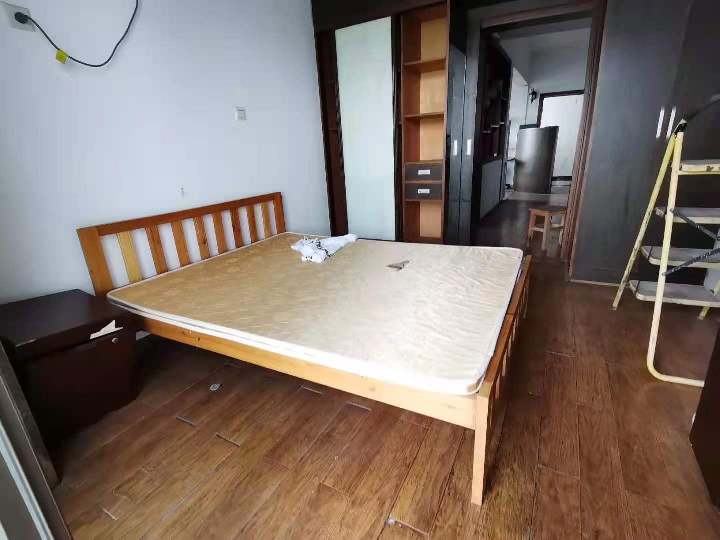 城南雅苑 2室1厅1卫 1600.0元/月 城南雅苑 2室1厅1卫 1600.0元/月室内图