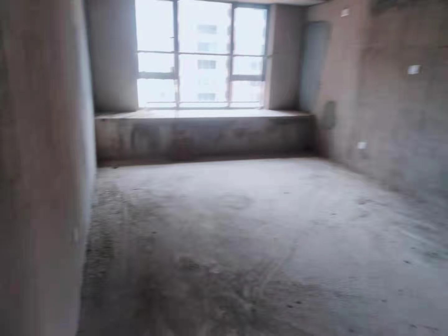 城市公园 4室2厅2卫 68.8万 城市公园 4室2厅2卫 68.8万客厅