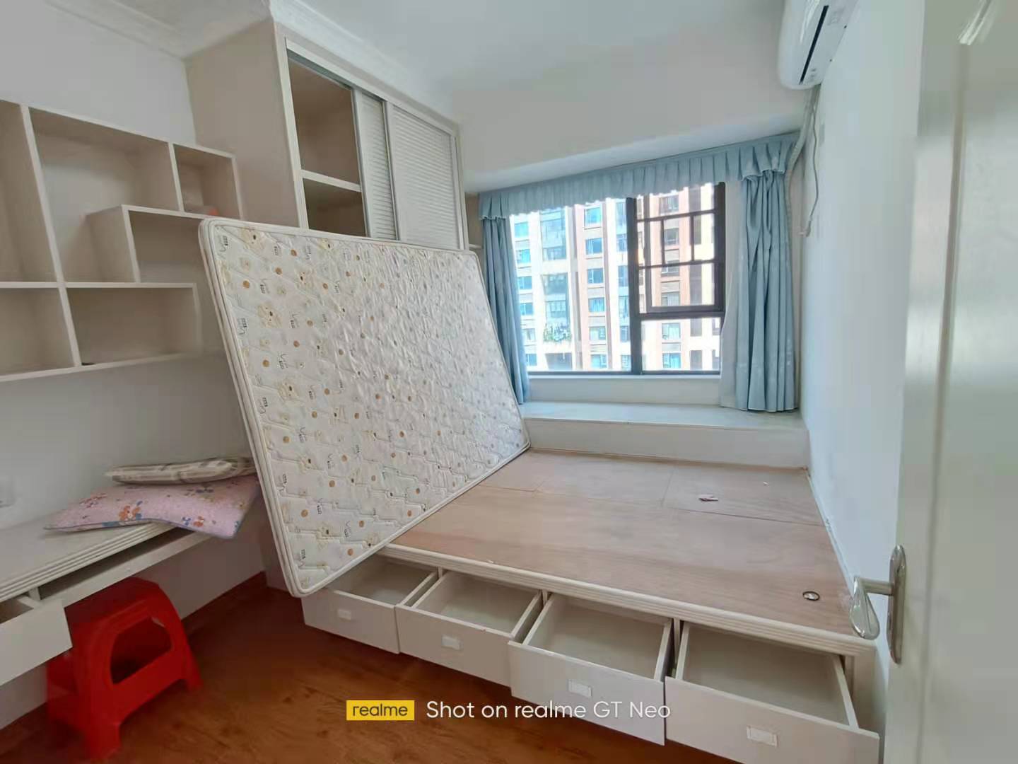 百弘学府城  3室2厅2卫    1800.0元/月 百弘学府城  3室2厅2卫    1800.0元/月室内图