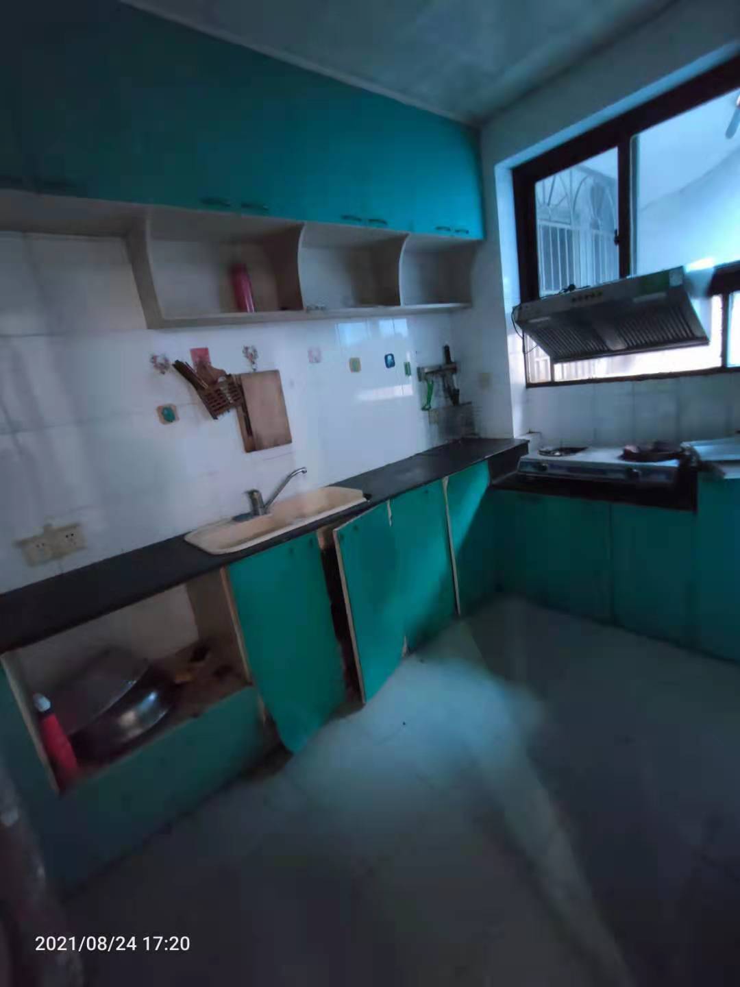 红花坡社区 2室2厅1卫 1200.0元/月 红花坡社区 2室2厅1卫 1200.0元/月室内图