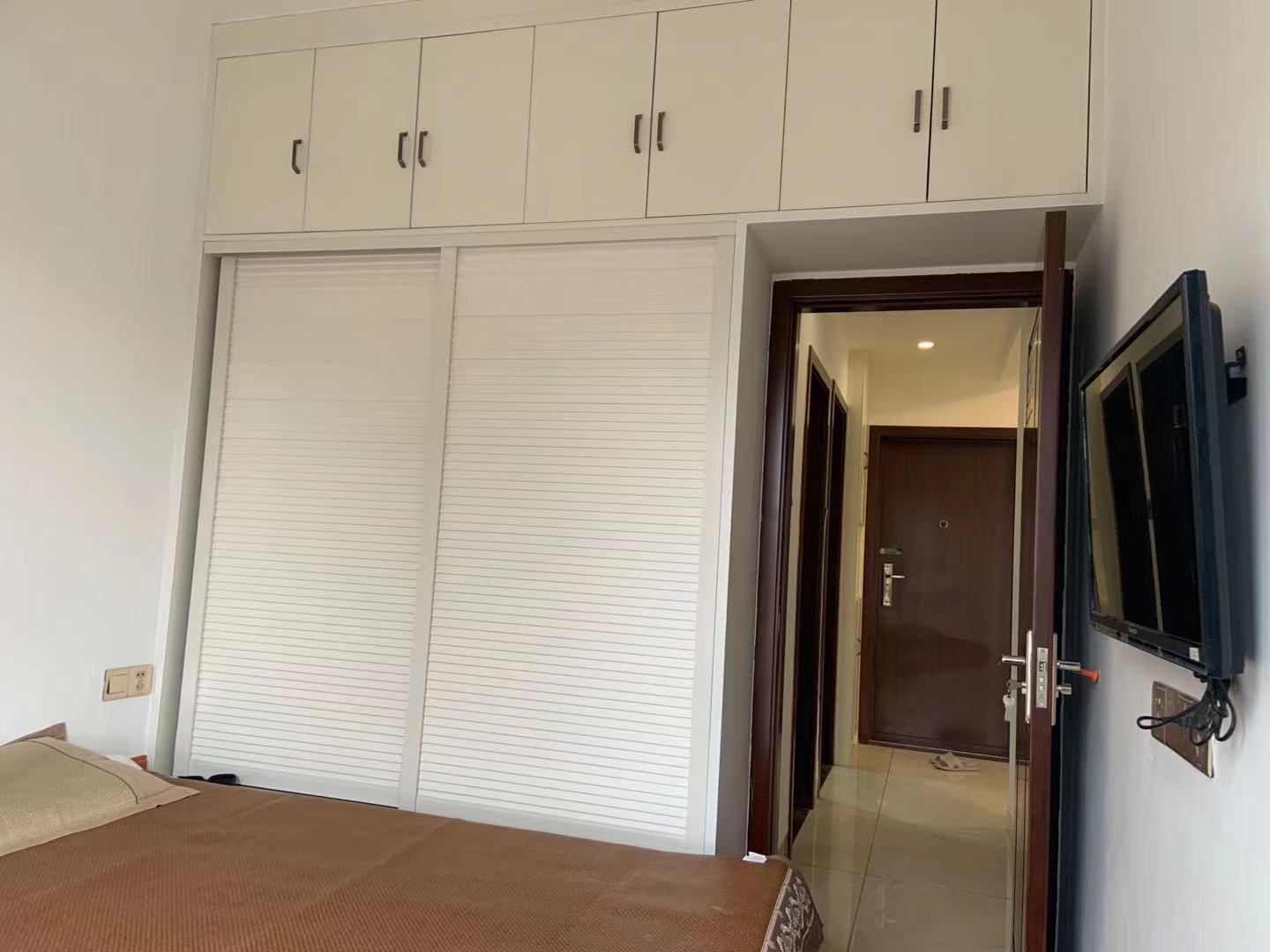 中建御山和苑  1室1厅1卫    44.5万客厅