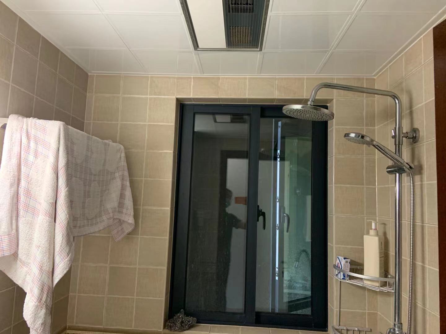 中建御山和苑 1室1厅1卫 44.5万 中建御山和苑 1室1厅1卫 44.5万客厅