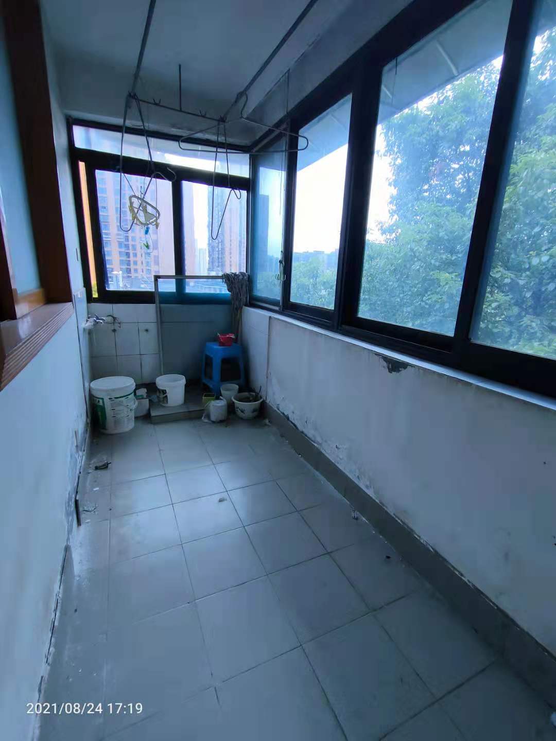 红花坡社区 2室2厅1卫 1200.0元/月 红花坡社区 2室2厅1卫 1200.0元/月室内图