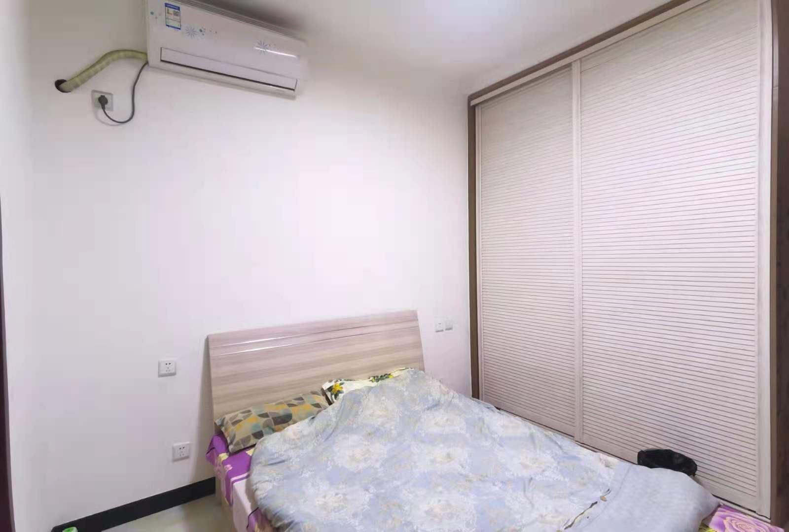 南湖春天  2室2厅1卫   2000.00元/月室内图