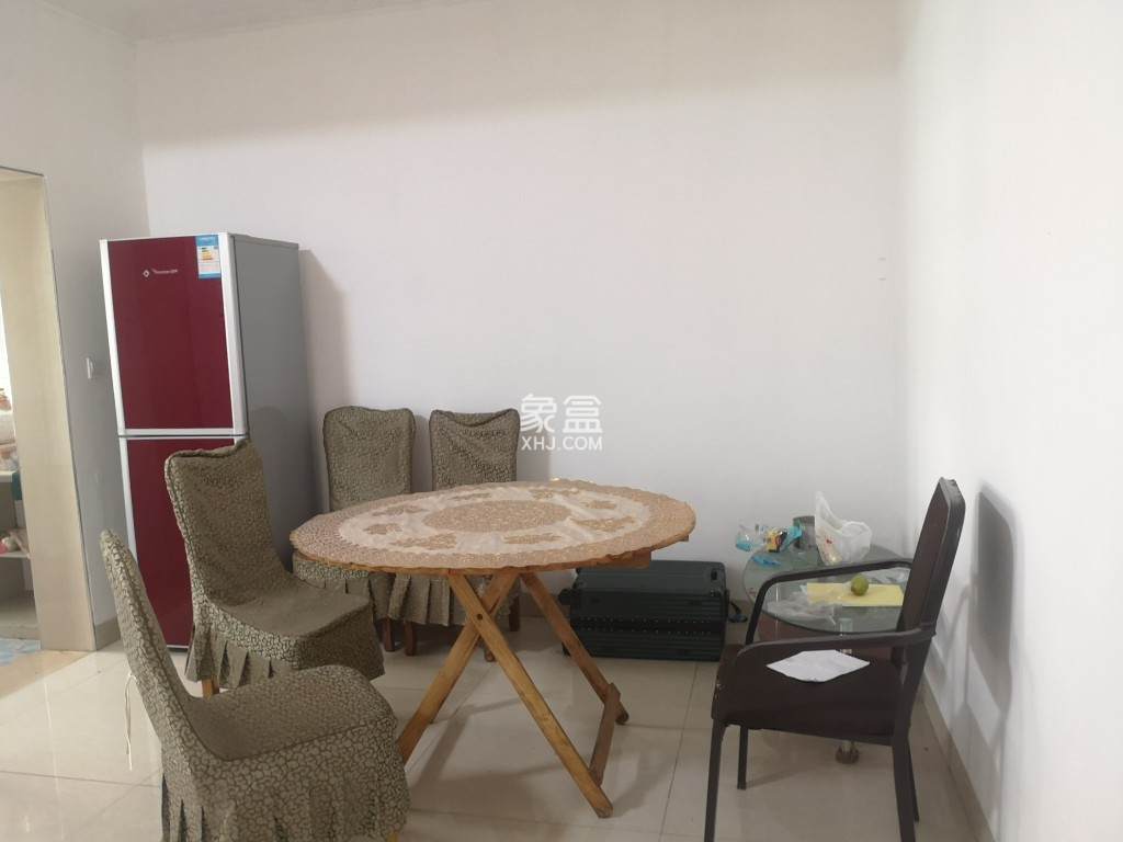 立新长湖安置区(水映豪廷安置房) 3室1厅1卫 1200.0元/月 立新长湖安置区(水映豪廷安置房) 3室1厅1卫 1200.0元/月室内图