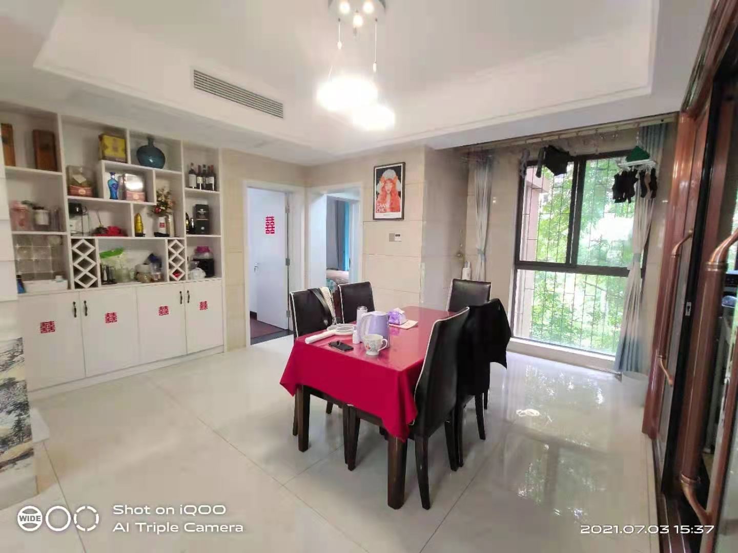 中泰财富湘江 4室2厅2卫 135.0万 中泰财富湘江 4室2厅2卫 135.0万客厅