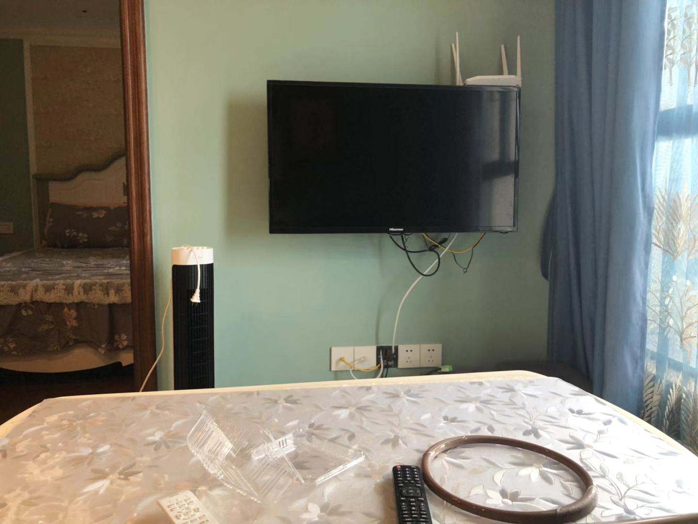 崇盛国际中心(柏石公寓)  1室1厅1卫    2000.0元/月 崇盛国际中心(柏石公寓)  1室1厅1卫    2000.0元/月室内图