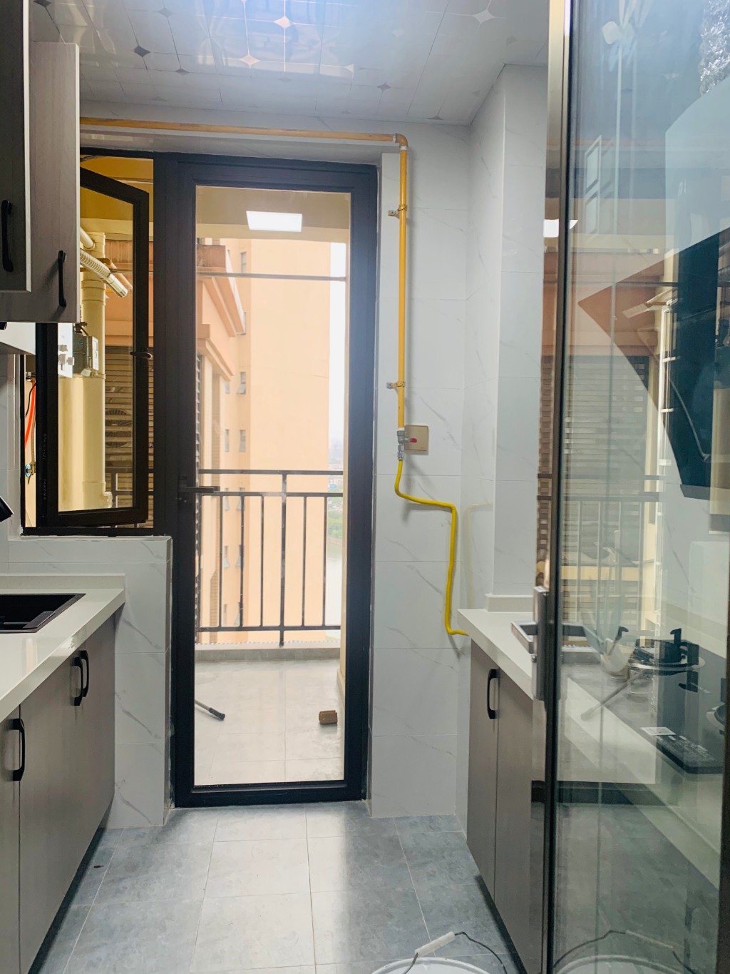 佳兆业君汇上品 2室2厅1卫 2600.0元/月 佳兆业君汇上品 2室2厅1卫 2600.0元/月室内图