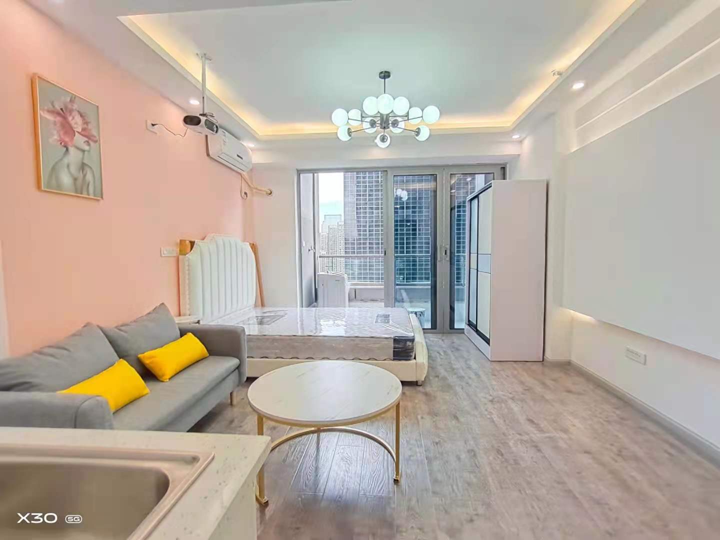 金阳世纪城龙耀苑  3室2厅2卫    2700.0元/月 金阳世纪城龙耀苑  3室2厅2卫    2700.0元/月室内图