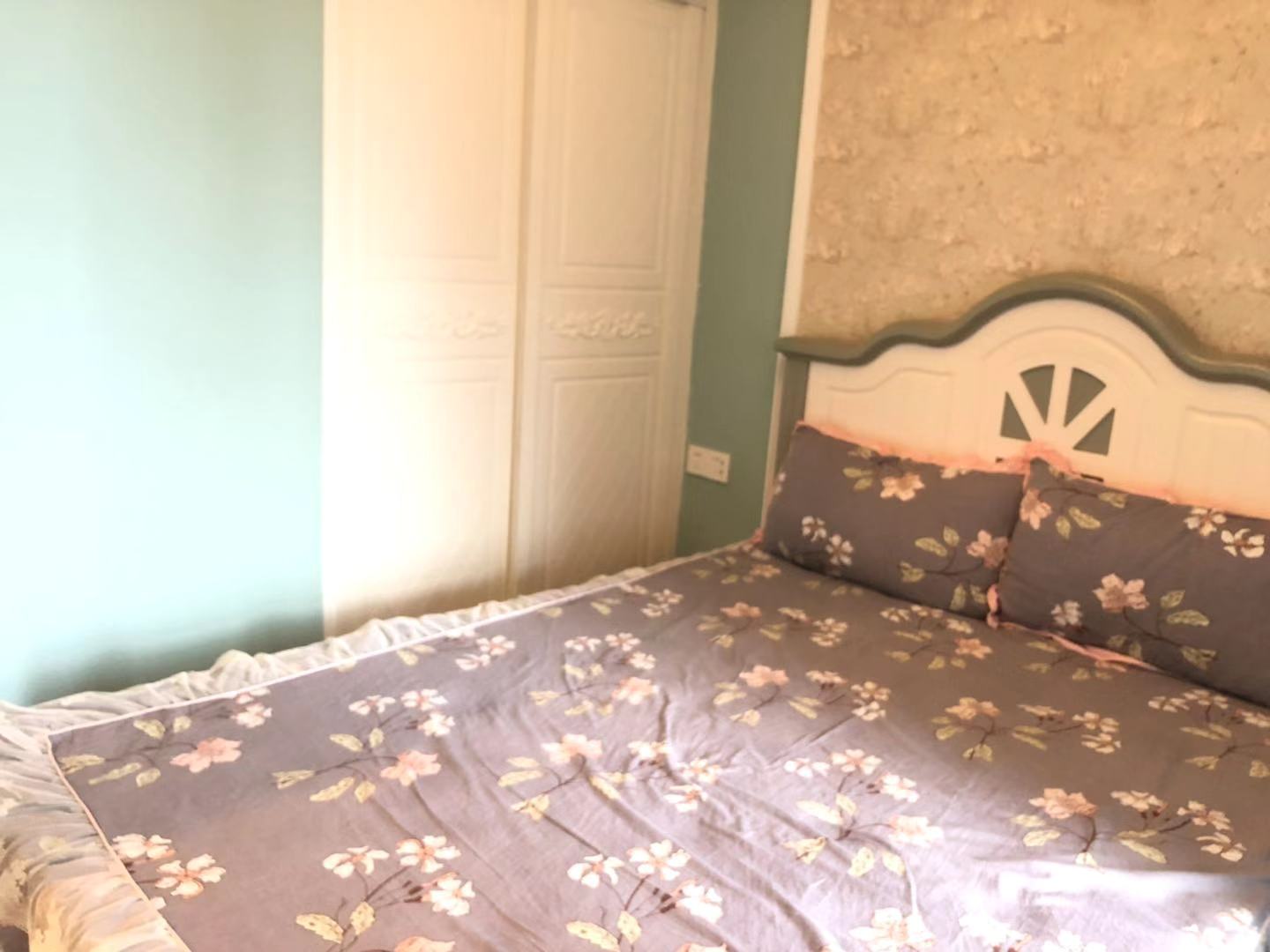 崇盛国际中心(柏石公寓)  1室1厅1卫    2000.0元/月 崇盛国际中心(柏石公寓)  1室1厅1卫    2000.0元/月小区图