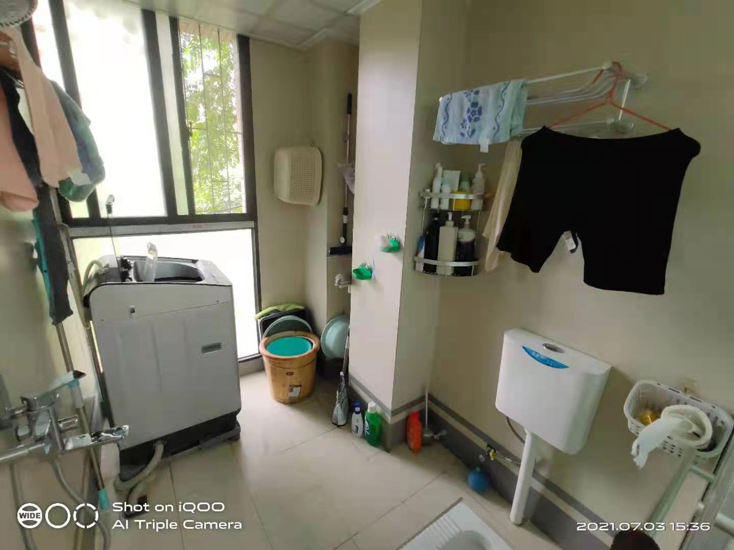 中泰财富湘江 4室2厅2卫 135.0万 中泰财富湘江 4室2厅2卫 135.0万客厅