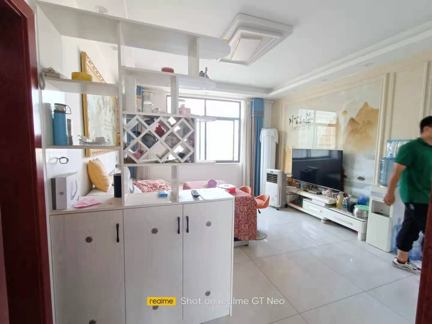 洪源小区 6室2厅1卫 80.0万 洪源小区 6室2厅1卫 80.0万客厅