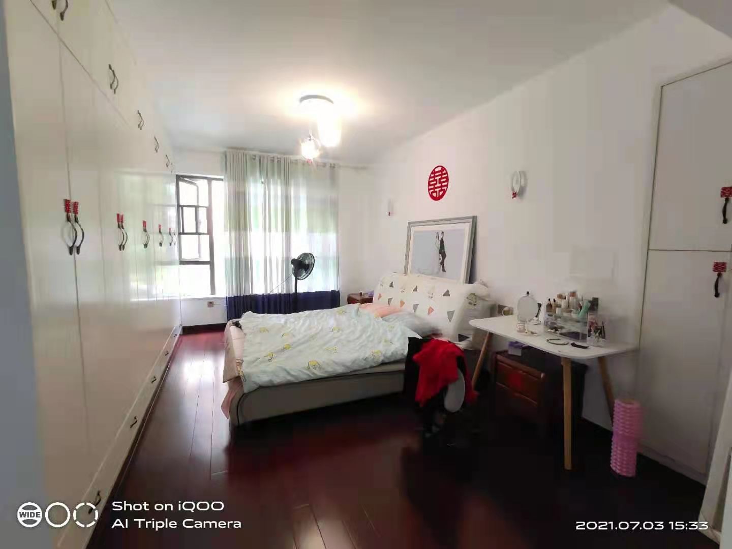 中泰财富湘江 4室2厅2卫 135.0万 中泰财富湘江 4室2厅2卫 135.0万客厅