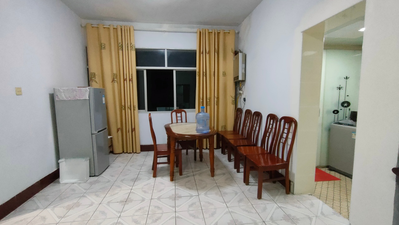 桃源县建筑公司宿舍 3室2厅2卫 1125.0元/月 桃源县建筑公司宿舍 3室2厅2卫 1125.0元/月室内图