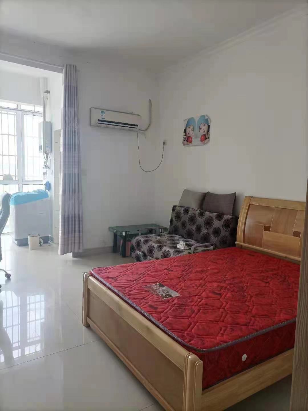 蓝筹公寓1栋 1室1厅1卫 25.0万 蓝筹公寓1栋 1室1厅1卫 25.0万客厅