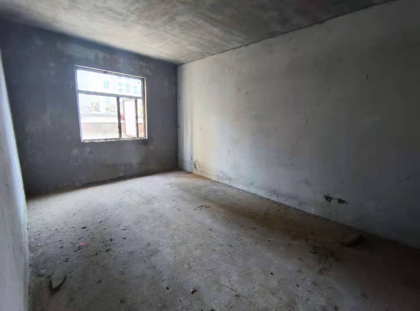 吉星金融广场(牡丹园) 4室2厅2卫 72.8万 吉星金融广场(牡丹园) 4室2厅2卫 72.8万卧室