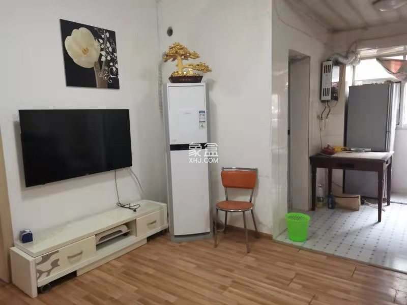 聚鑫楼 3室1厅1卫 1280.0元/月 聚鑫楼 3室1厅1卫 1280.0元/月室内图