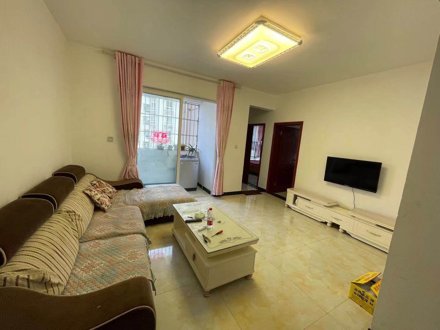 南湖锦苑 2室1厅1卫 2100.0元/月 南湖锦苑 2室1厅1卫 2100.0元/月室内图